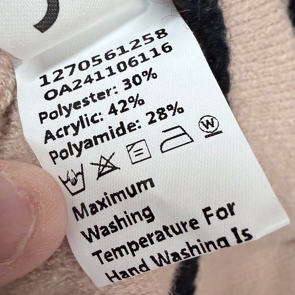 NWT Commense Contrast Wave Bow Sweater Cropped Tan and Black size medium - Picture 8 of 13